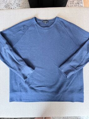 Banana Republic Men's Indigo Blue Crewneck Sweater